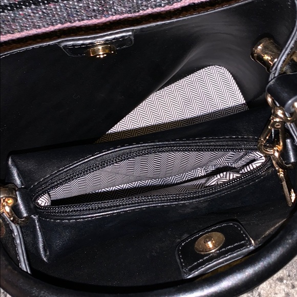NWOT | Black, faux leather purse(s) - Picture 3 of 3